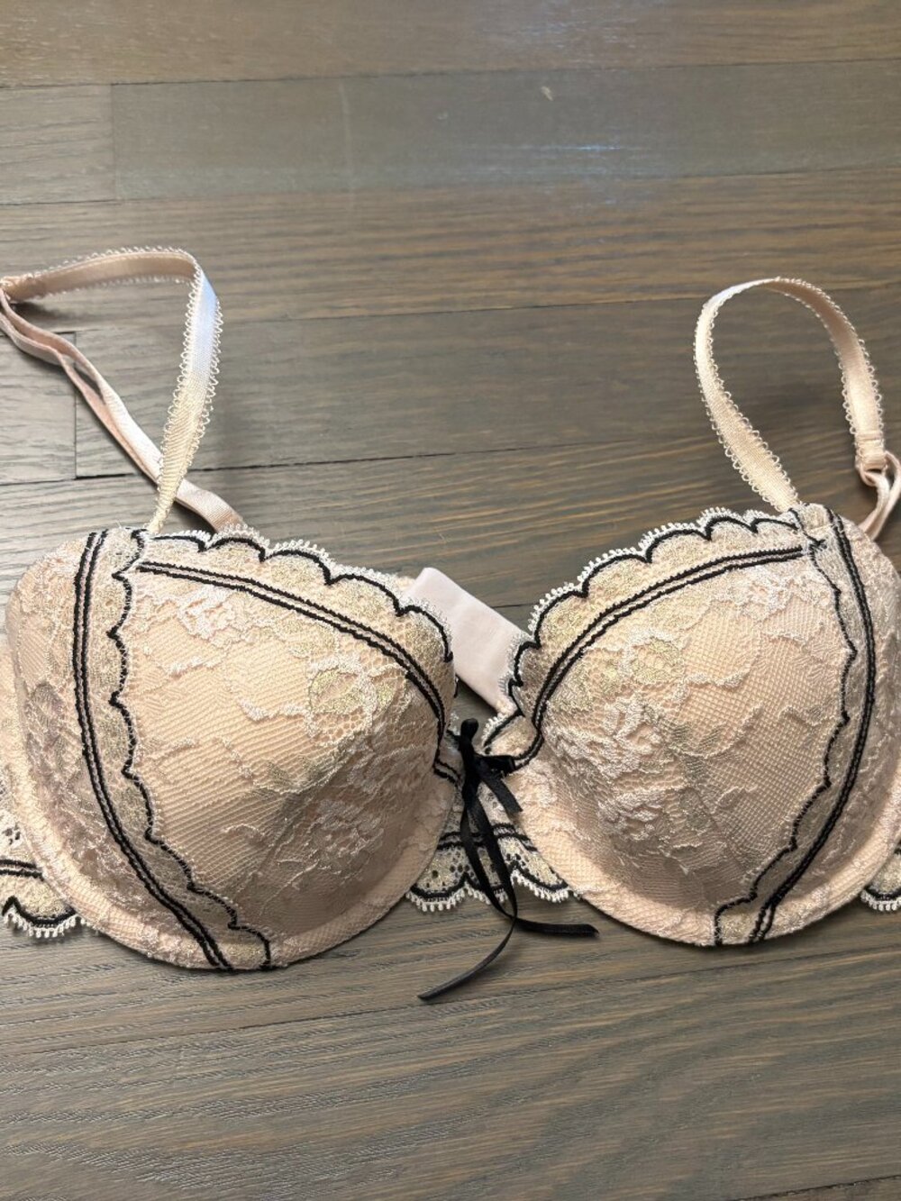 Pink Lace Bra (Elle Macpherson)
